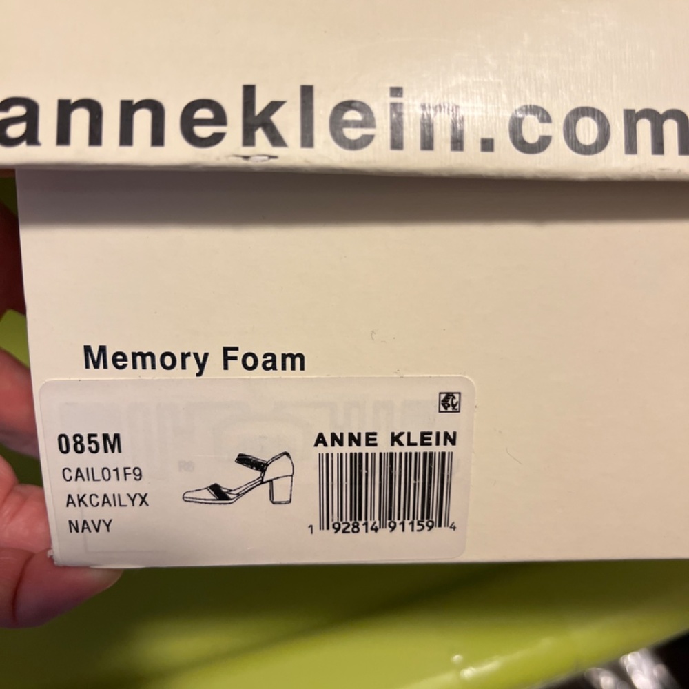 Anne Klein Navy Blue Shoes - Picture 3 of 3